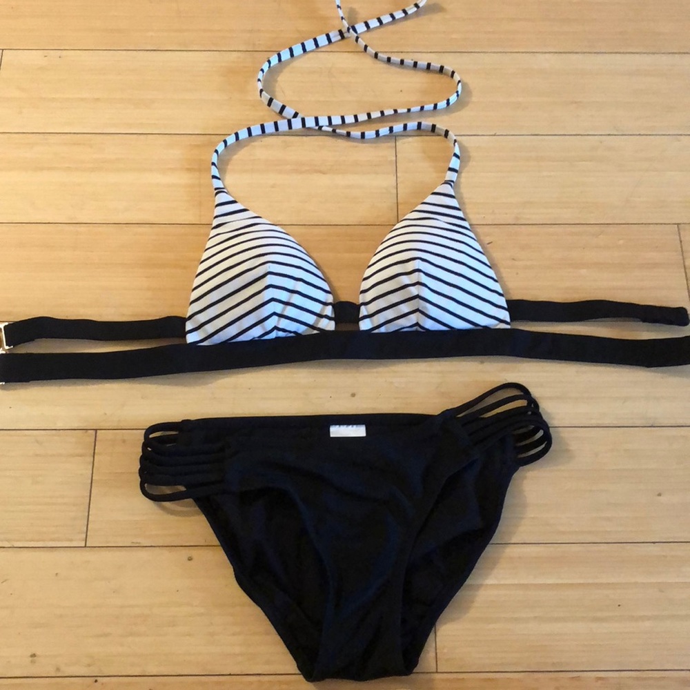 Victoria’s Secret Padded Bikini Top